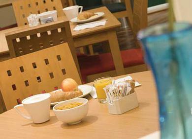 Ramada Encore York Eksteriør bilde